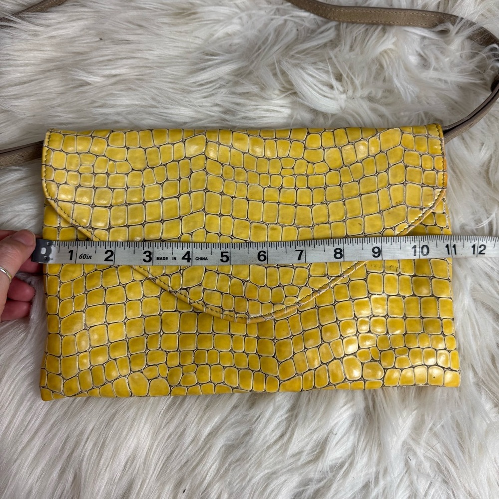 GiGi New York Handbag Handcrafted Womens Yellow Python Leather Bag - Picture 11 of 12